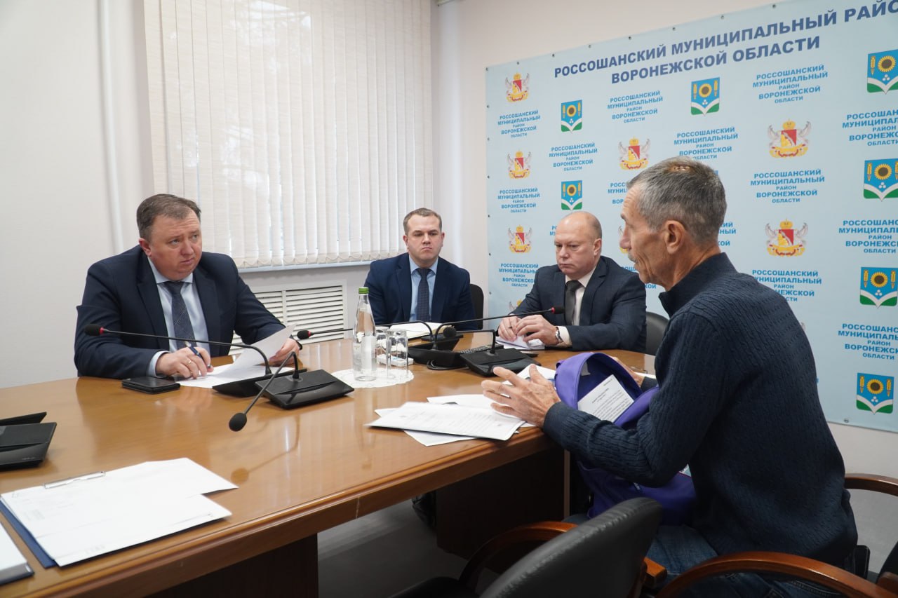 На личном приеме.