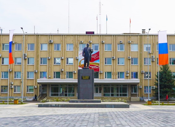 На заседании антитеррористической комиссии.