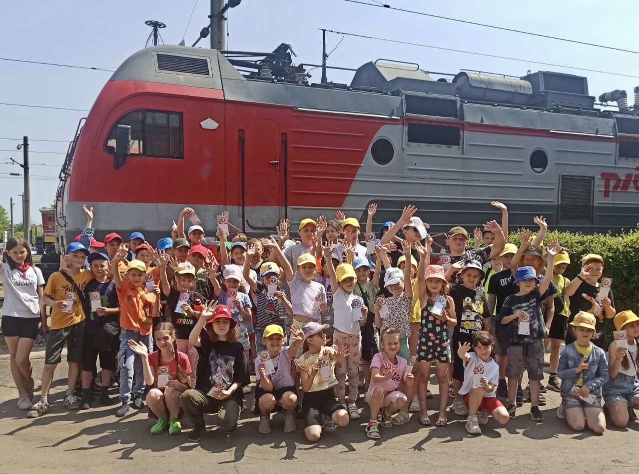 Депо «Россошь - Пассажирская» включено в программу экскурсий пришкольных лагерей Воронежской области.