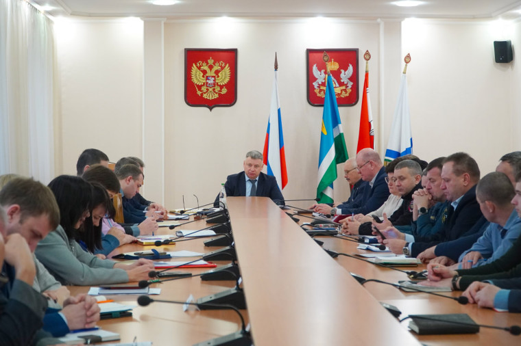 На районной планёрке. На районной планёрке.